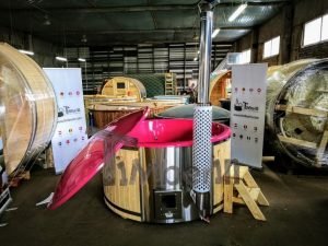 Badestamp i glassfiber med integrert ovn levende farger (15)