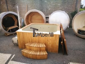 Badestamp i plast firkantet jacuzzi TimberIN 6