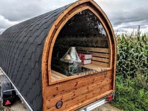 Utendørs igloo sauna med trailer garderoben og vedovn (17)