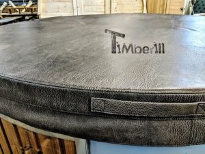 Lærisolert deksel til glassfibermodeller (5)